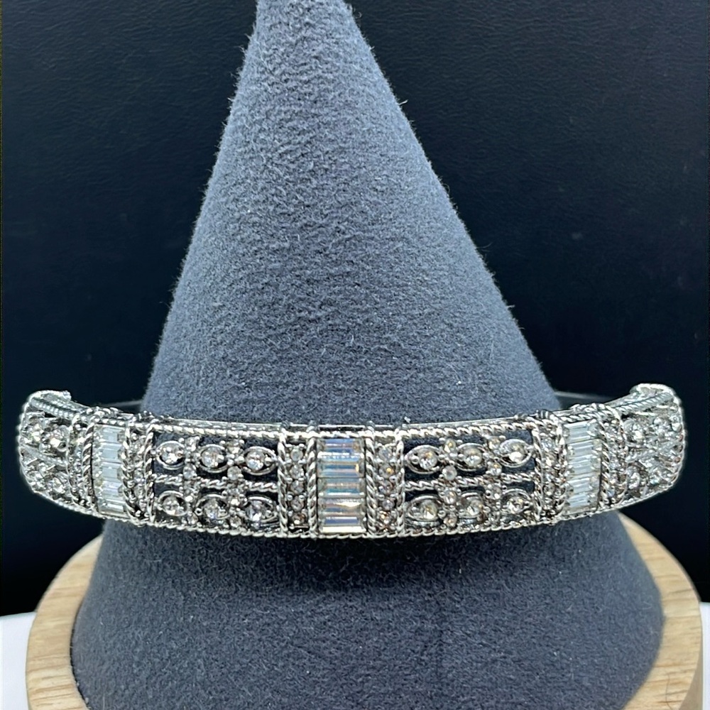 Vintage Stainless Steel rhinestone oval bracelet cuff, 1.5 in opening